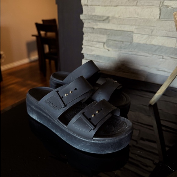 Croc sandals - Picture 2 of 2